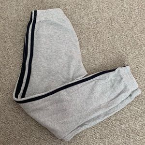 BRANDY MELVILLE SWEATPANTS